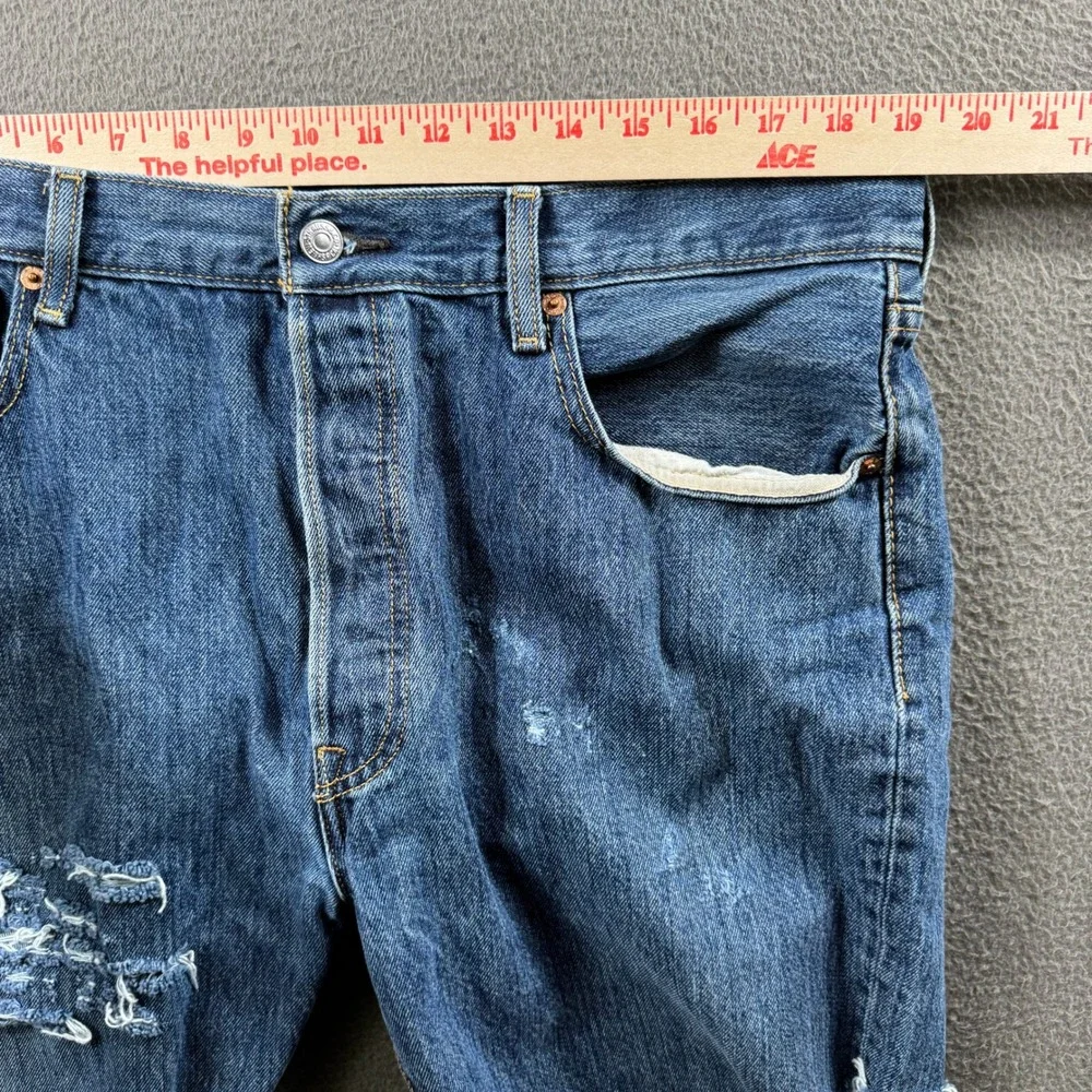 Levis classic levi